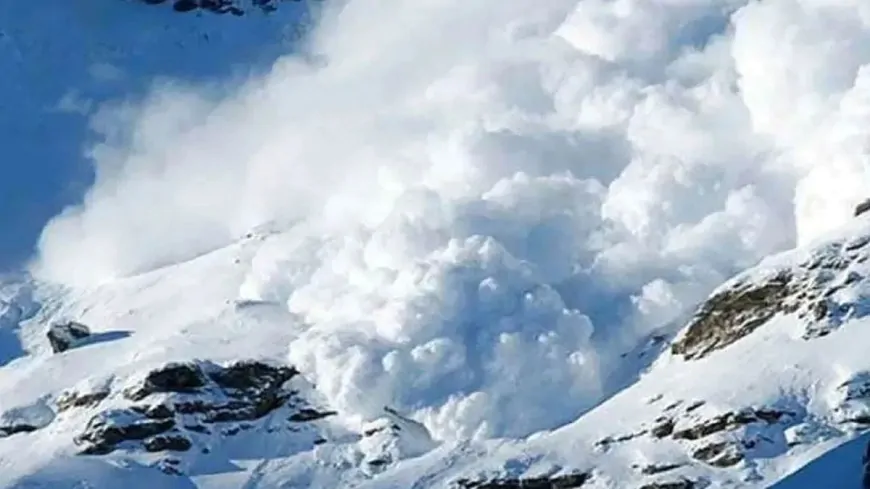 चमोली जिले में फिर से एवलांच आने की चेतावनी जारी , प्रशासन ने किया अलर्ट…. चमोली जिले में फिर से एवलांच आने की चेतावनी जारी , प्रशासन ने किया अलर्ट….