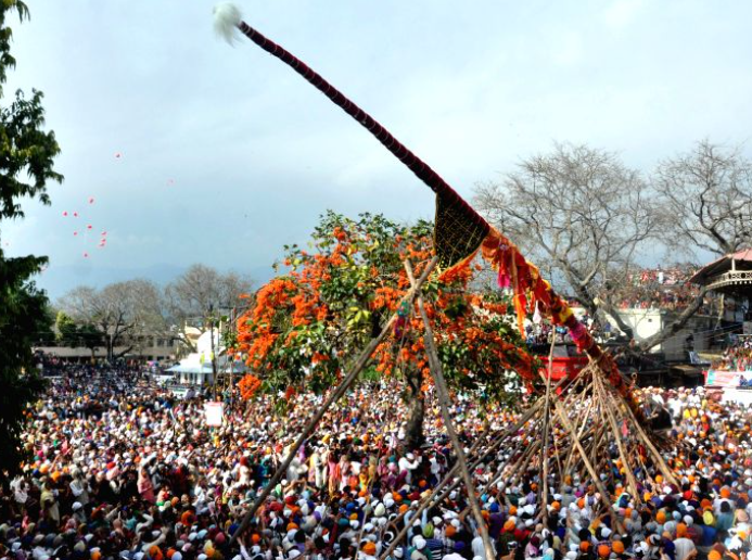 देहरादून में झंडा मेला की तैयारियाँ तेज , 19 मार्च से होगा शुरू…. देहरादून में झंडा मेला की तैयारियाँ तेज , 19 मार्च से होगा शुरू….