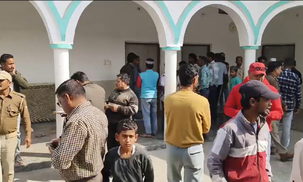 अवैध मदरसों के खिलाफ प्रशासन की कार्रवाई जारी, सहसपुर में 12 मदरसों को किया सील…