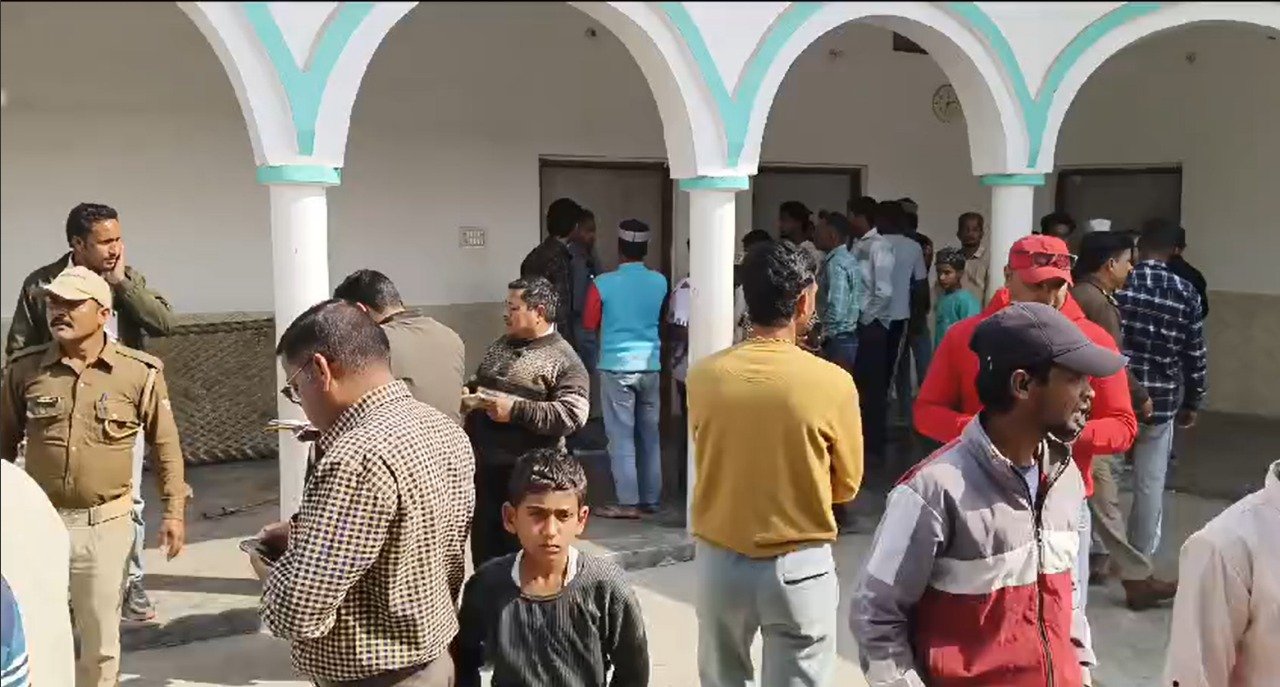 अवैध मदरसों के खिलाफ प्रशासन की कार्रवाई जारी, सहसपुर में 12 मदरसों को किया सील… अवैध मदरसों के खिलाफ प्रशासन की कार्रवाई जारी, सहसपुर में 12 मदरसों को किया सील…