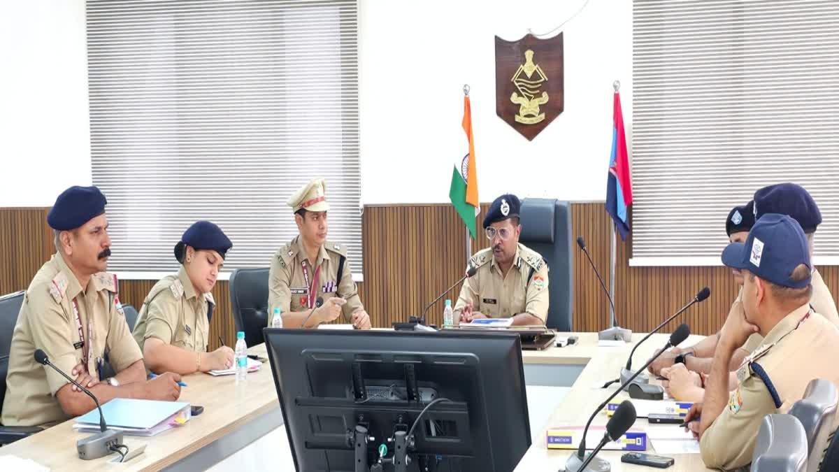 30 अप्रैल से शुरू होगी चारधाम यात्रा , देहरादून में बना कंट्रोल रूम, श्रद्धालुओं को मिलेगी 24×7 सहायता… 30 अप्रैल से शुरू होगी चारधाम यात्रा , देहरादून में बना कंट्रोल रूम, श्रद्धालुओं को मिलेगी 24×7 सहायता…