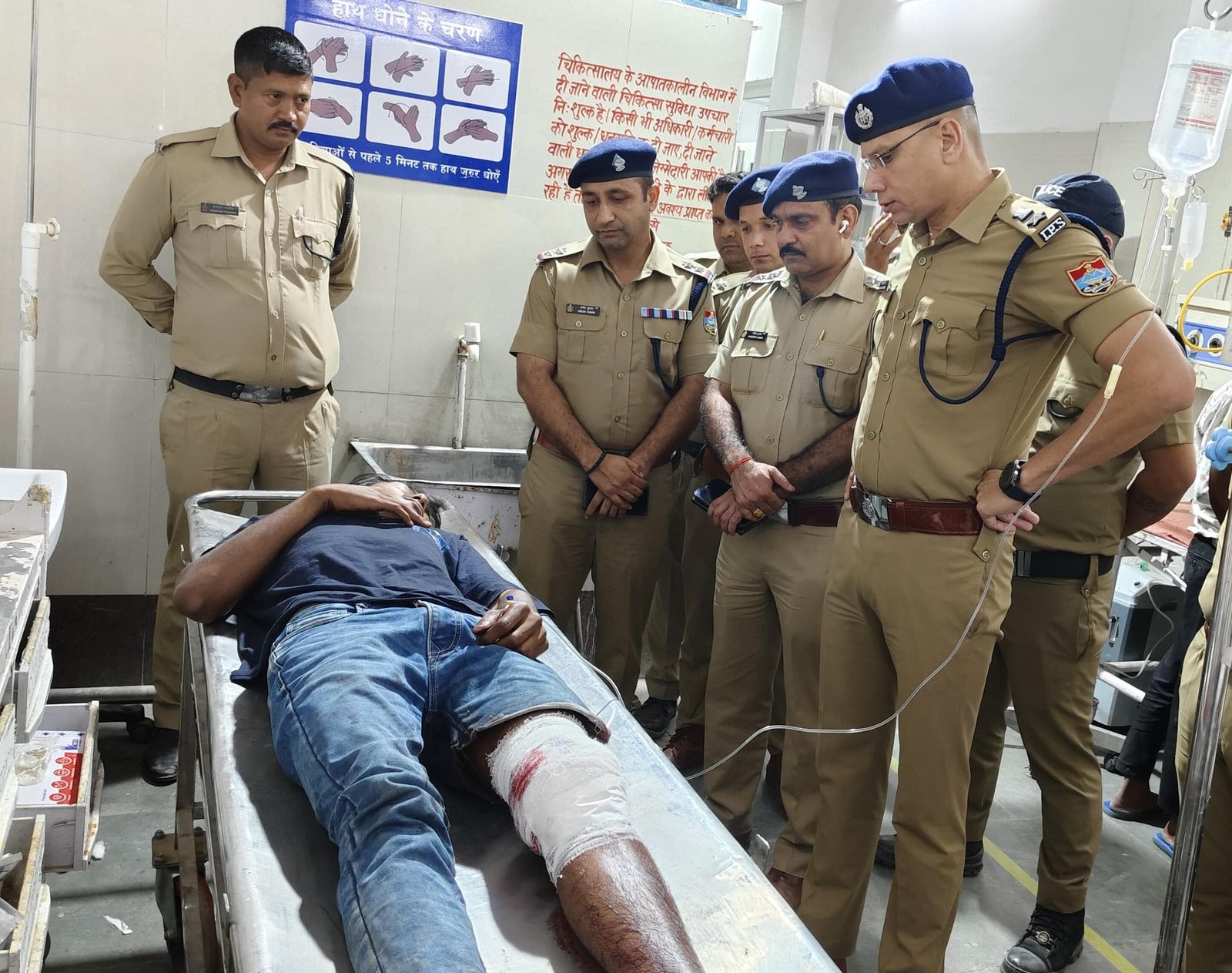 खटीमा और किच्छा में पुलिस की बड़ी कार्रवाई , मुठभेड़ में पांच डकैत गिरफ्तार…. खटीमा और किच्छा में पुलिस की बड़ी कार्रवाई , मुठभेड़ में पांच डकैत गिरफ्तार….