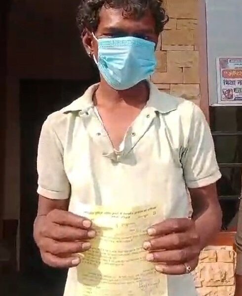 हर की पैड़ी के पास रिक्शा चालक ने किया खतरनाक स्टंट , वीडियो वायरल, पुलिस ने काटा चालान….