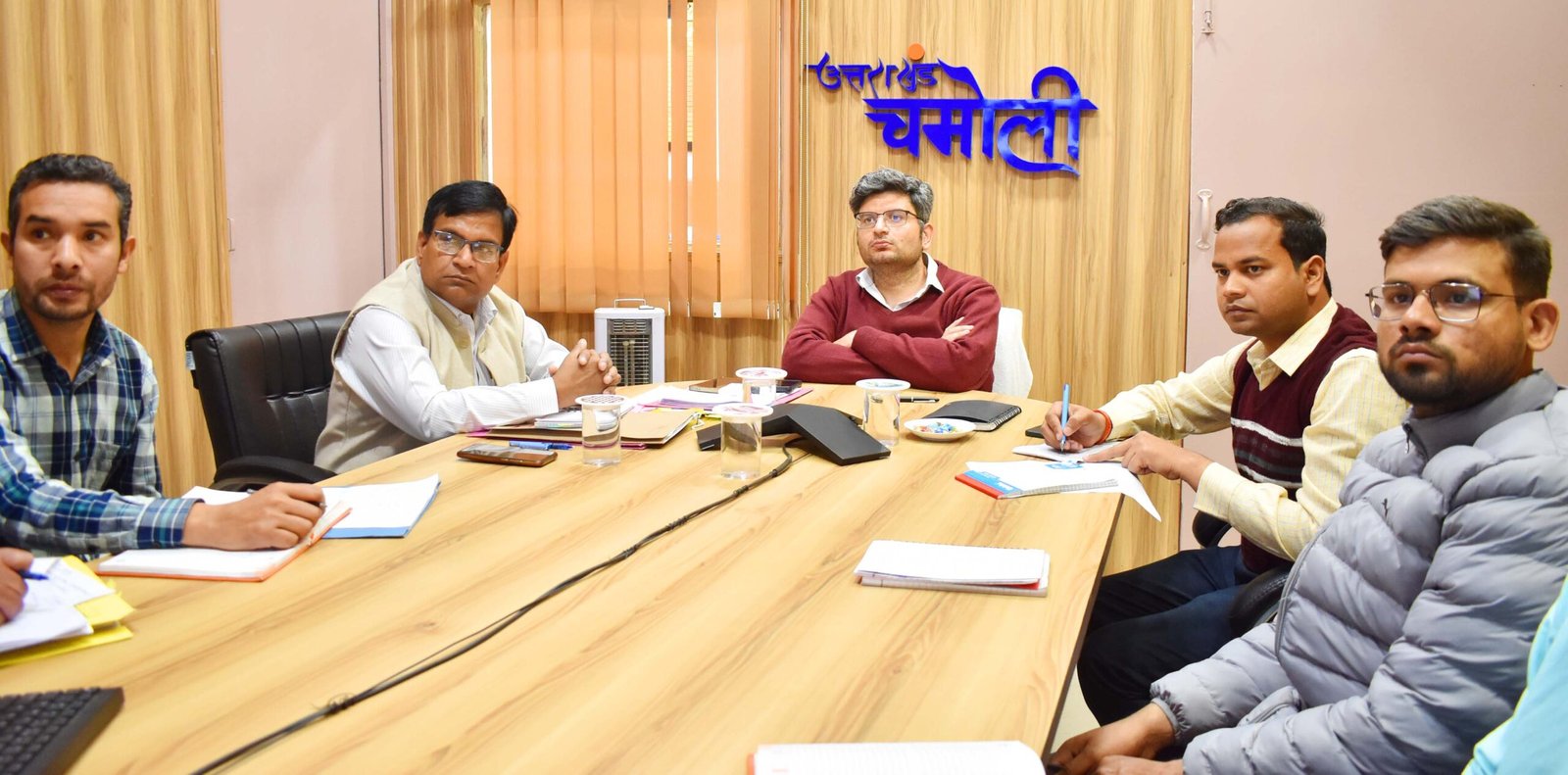 चमोली में इनर लाइन परमिट के लिए नया ऑनलाइन पोर्टल , एक दिन में 35 लोगों को ही मिलेगा पास…. चमोली में इनर लाइन परमिट के लिए नया ऑनलाइन पोर्टल , एक दिन में 35 लोगों को ही मिलेगा पास….