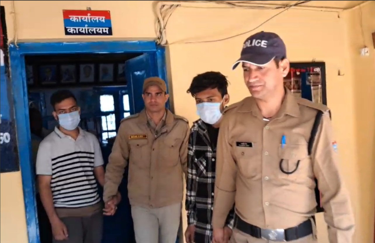 नशे के खिलाफ अभियान में उत्तरकाशी पुलिस को सफलता , बड़कोट में दो स्मैक तस्कर गिरफ्तार…..