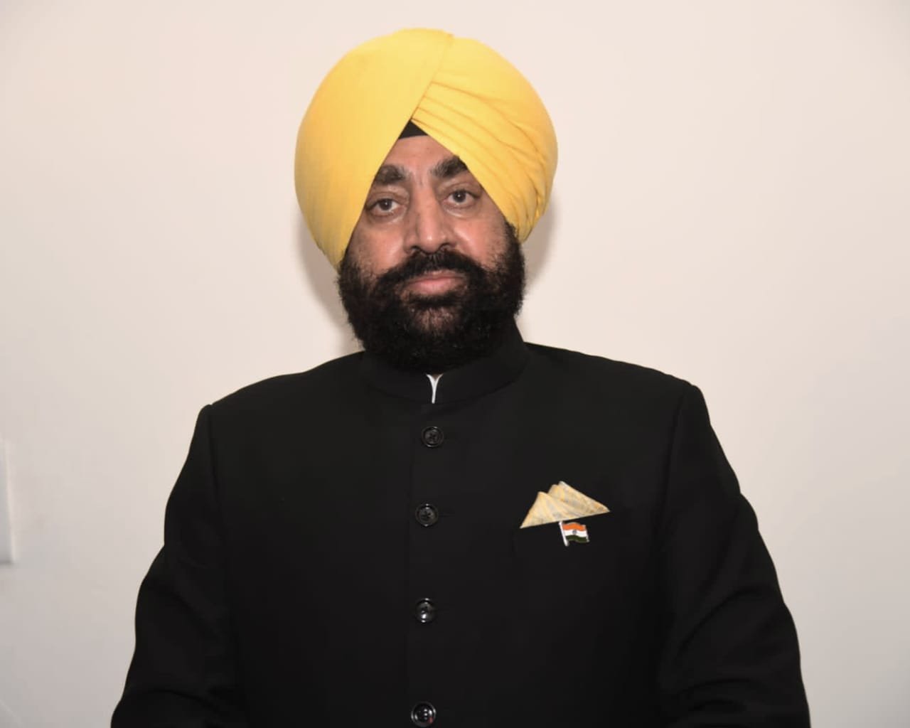 सूचना आयोग के तीनों आयुक्तों का शपथ ग्रहण कल , राज्यपाल दिलाएंगे शपथ…. सूचना आयोग के तीनों आयुक्तों का शपथ ग्रहण कल , राज्यपाल दिलाएंगे शपथ….