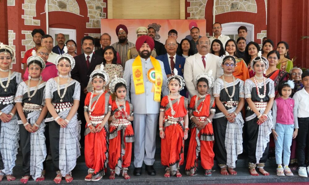 राजभवन में आयोजित हुआ ओडिशा स्थापना दिवस कार्यक्रम , राज्पपाल ने दी शुभकामनाएं…..