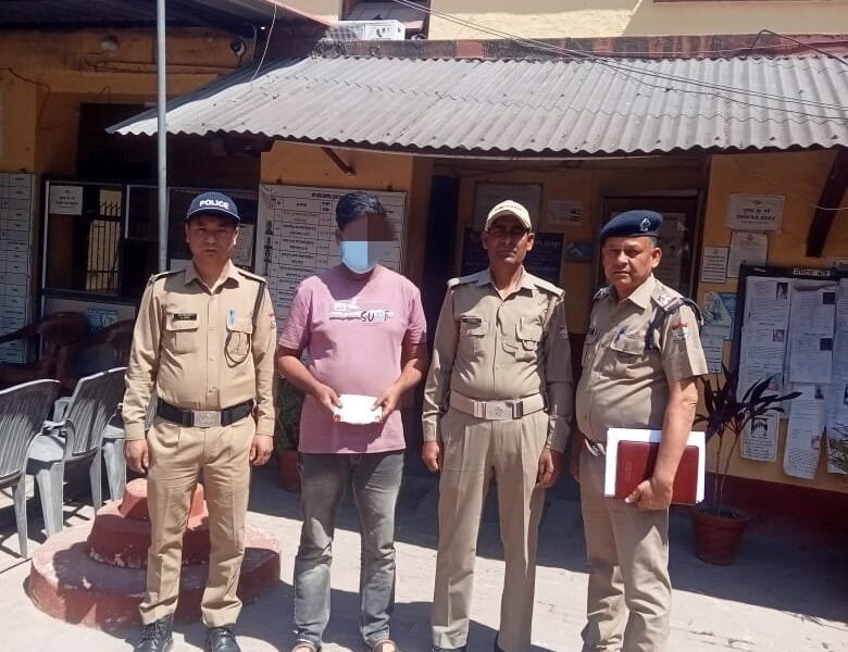 स्मैक तस्करी का फिल्मी फॉर्मूला फेल , सहसपुर पुलिस के हत्थे चढ़ा तस्कर ,51.45 ग्राम अवैध स्मैक बरामद….
