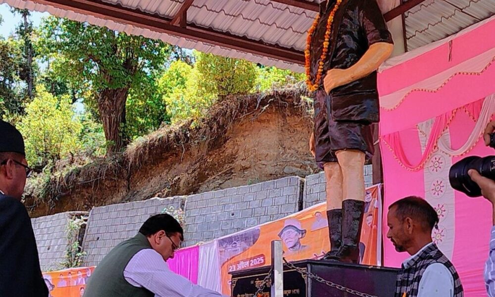 सीएम धामी ने राजकीय क्रांति दिवस मेले में किया प्रतिभाग , स्वतंत्रता सेनानियों के बलिदान को किया याद….