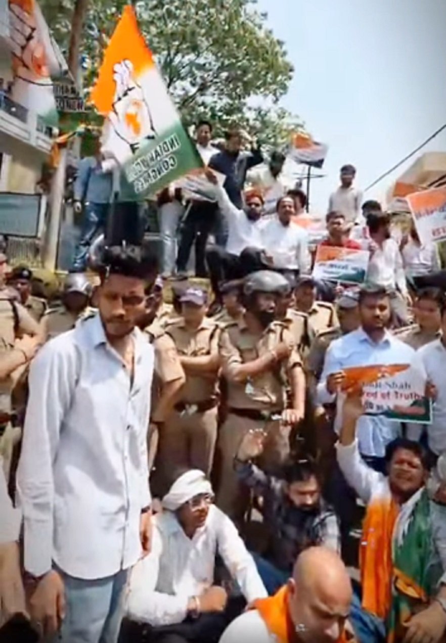 ईडी मुख्यालय के बाहर यूथ कांग्रेस का प्रदर्शन , केंद्र सरकार पर लगाये गंभीर आरोप….