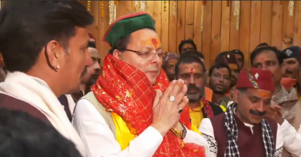 अक्षय तृतीया पर शरू हुई चार धाम यात्रा , खुले श्री यमुनोत्री व गंगोत्री धाम के कपाट….