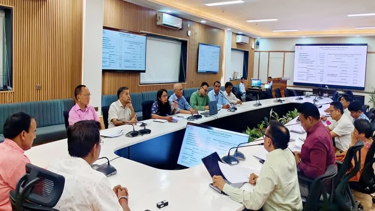 गोल्डन कार्ड से इलाज में आ रही दिक्कतें, स्वास्थ्य मंत्री ने दिए समाधान के निर्देश…..