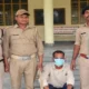 ओमान से लौटे युवक की आत्महत्या का राज़ खुला, पत्नी की निजी फोटो से कर रहा था ब्लैकमेल, आरोपी गिरफ्तार…
