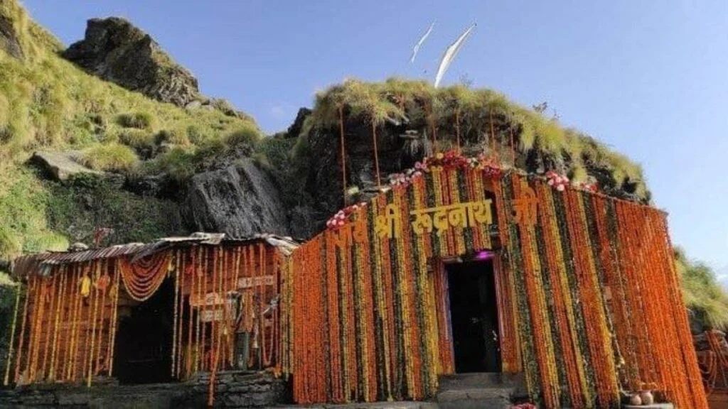 रुद्रनाथ मंदिर के कपाट खुलने की तैयारियां शुरू, 18 मई को होंगे दर्शन…. रुद्रनाथ मंदिर के कपाट खुलने की तैयारियां शुरू, 18 मई को होंगे दर्शन….