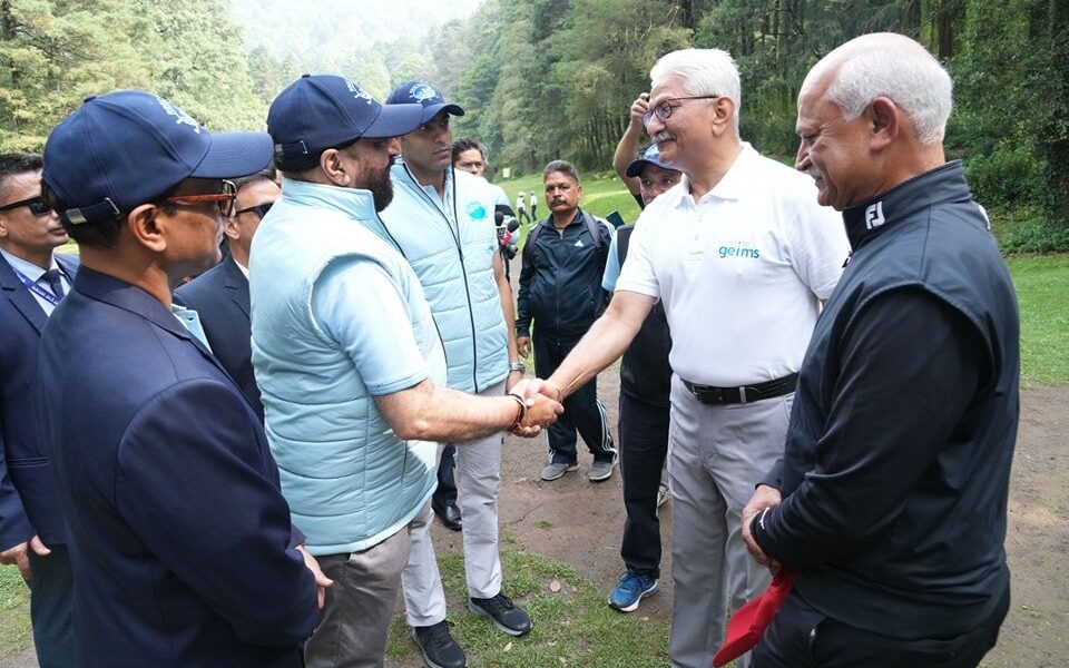 राजभवन गोल्फ कोर्स में 20वां गवर्नर्स कप टूर्नामेंट शुरू, प्रकृति की गोद में खिलाड़ियों ने लिया हिस्सा