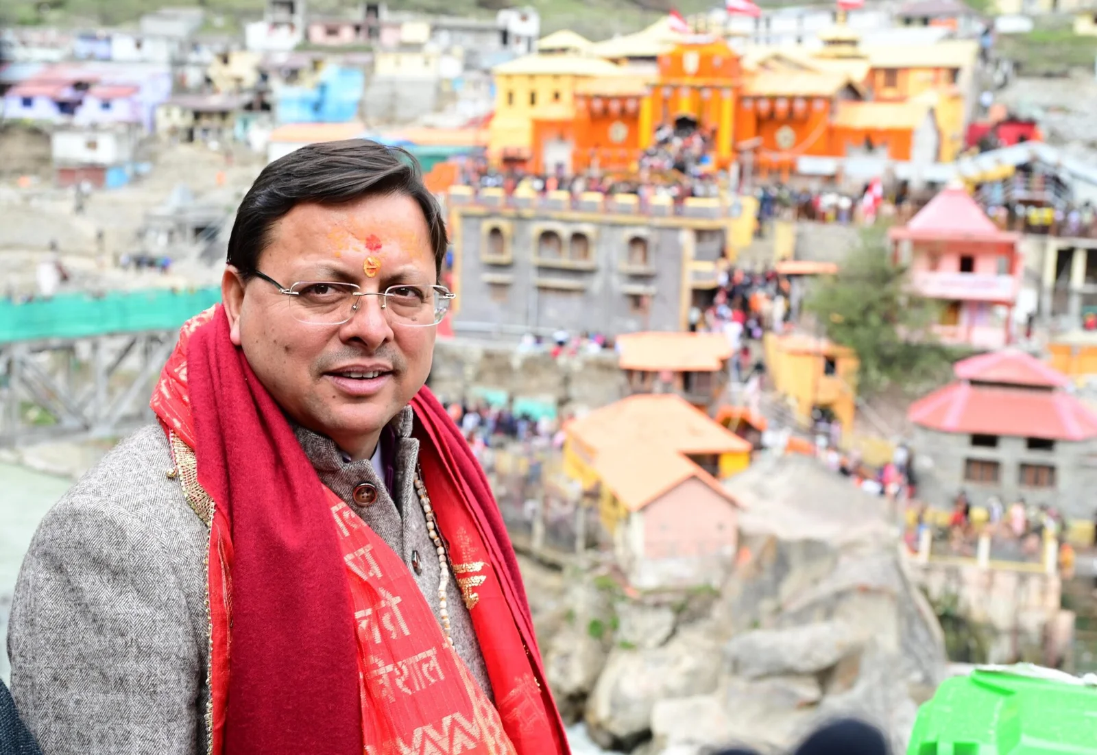 कपाट खुलने के दिन चारों धामों में पहुंचे उत्तराखंड के पहले मुख्यमंत्री बने धामी….