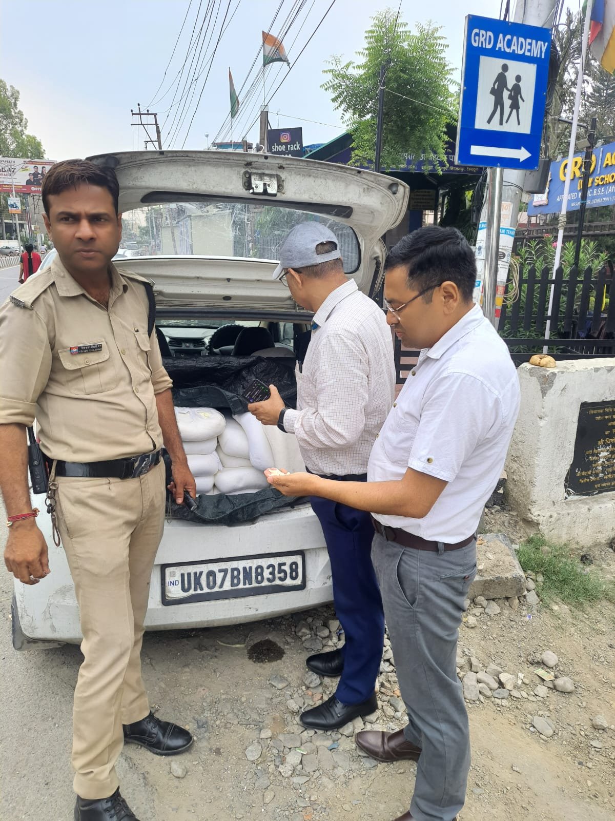 FDA की बड़ी कार्रवाई, जनस्वास्थ्य से खिलवाड़ पर कड़ा रुख…….. FDA की बड़ी कार्रवाई, जनस्वास्थ्य से खिलवाड़ पर कड़ा रुख……..