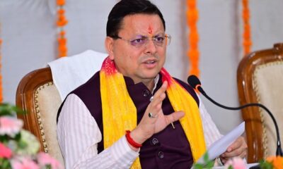 सीएम धामी की अपील – “बुके नहीं, किताब दीजिए”, लोक साहित्य व भाषाओं के डिजिटलीकरण की घोषणा |