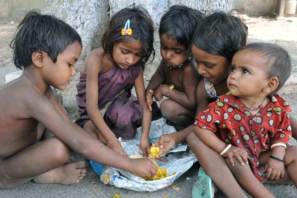 उत्तराखंड में “स्टेट चिल्ड्रन पॉलिसी 2025” लागू, बाल भिक्षावृत्ति और सड़क पर रहने वाले बच्चों के पुनर्वास को मिलेगा नया आयाम…. उत्तराखंड में “स्टेट चिल्ड्रन पॉलिसी 2025” लागू, बाल भिक्षावृत्ति और सड़क पर रहने वाले बच्चों के पुनर्वास को मिलेगा नया आयाम….