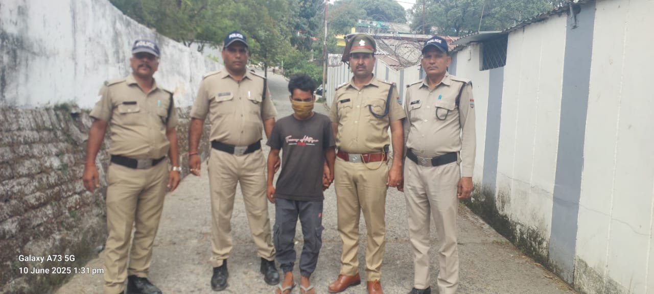 रोड कटिंग विवाद में युवक की हत्या, पोकलैंड ऑपरेटर हरियाणा से गिरफ्तार | रोड कटिंग विवाद में युवक की हत्या, पोकलैंड ऑपरेटर हरियाणा से गिरफ्तार |
