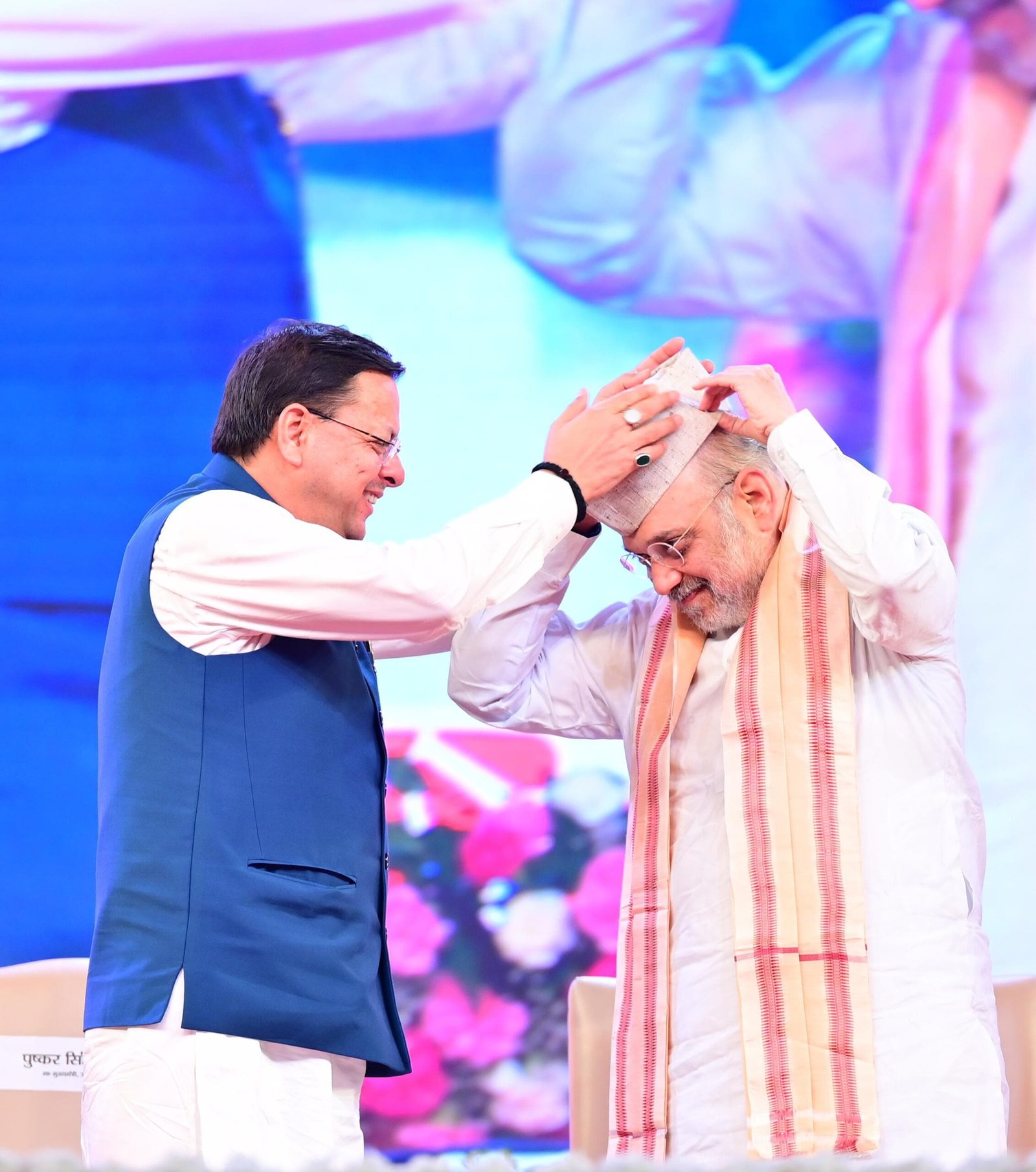 उत्तराखंड-बंपर निवेश पर सीएम धामी की पीठ थपथपाई, गृह मंत्री शाह ने जताया भरोसा उत्तराखंड-बंपर निवेश पर सीएम धामी की पीठ थपथपाई, गृह मंत्री शाह ने जताया भरोसा