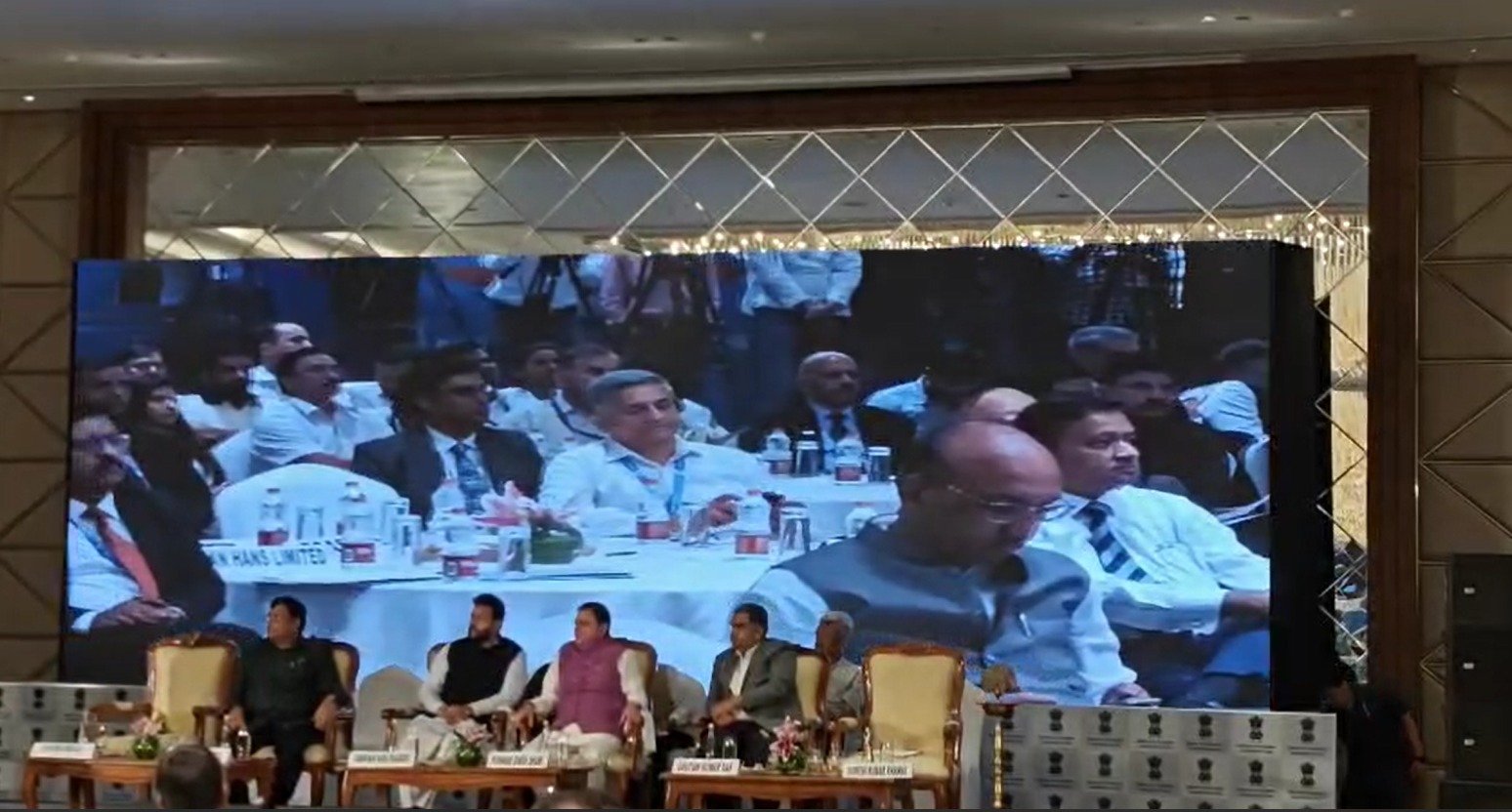 देहरादून में नागरिक उड्डयन पर मंथन, सीएम धामी और केंद्रीय मंत्री नायडू हुए शामिल
