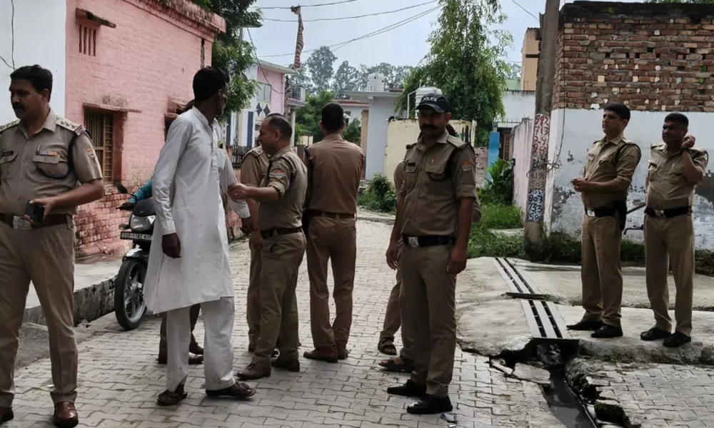 रुड़की में चलीं 50 राउंड गोलियां, पुरानी रंजिश में दो पक्षों में भिड़ंत!
