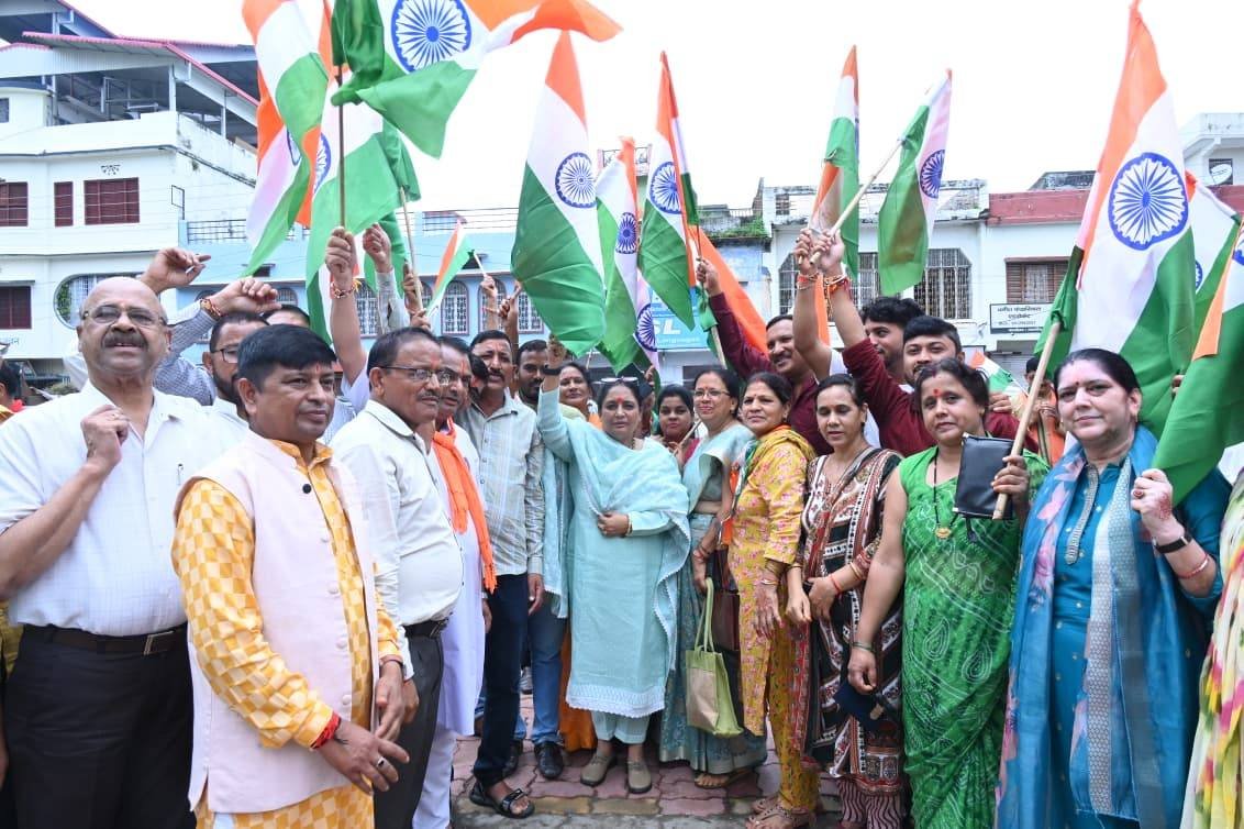 तिरंगा हर घर लहराएगा, क्रांतिकारियों की याद दिलाएगा : ऋतु खण्डूड़ी भूषण