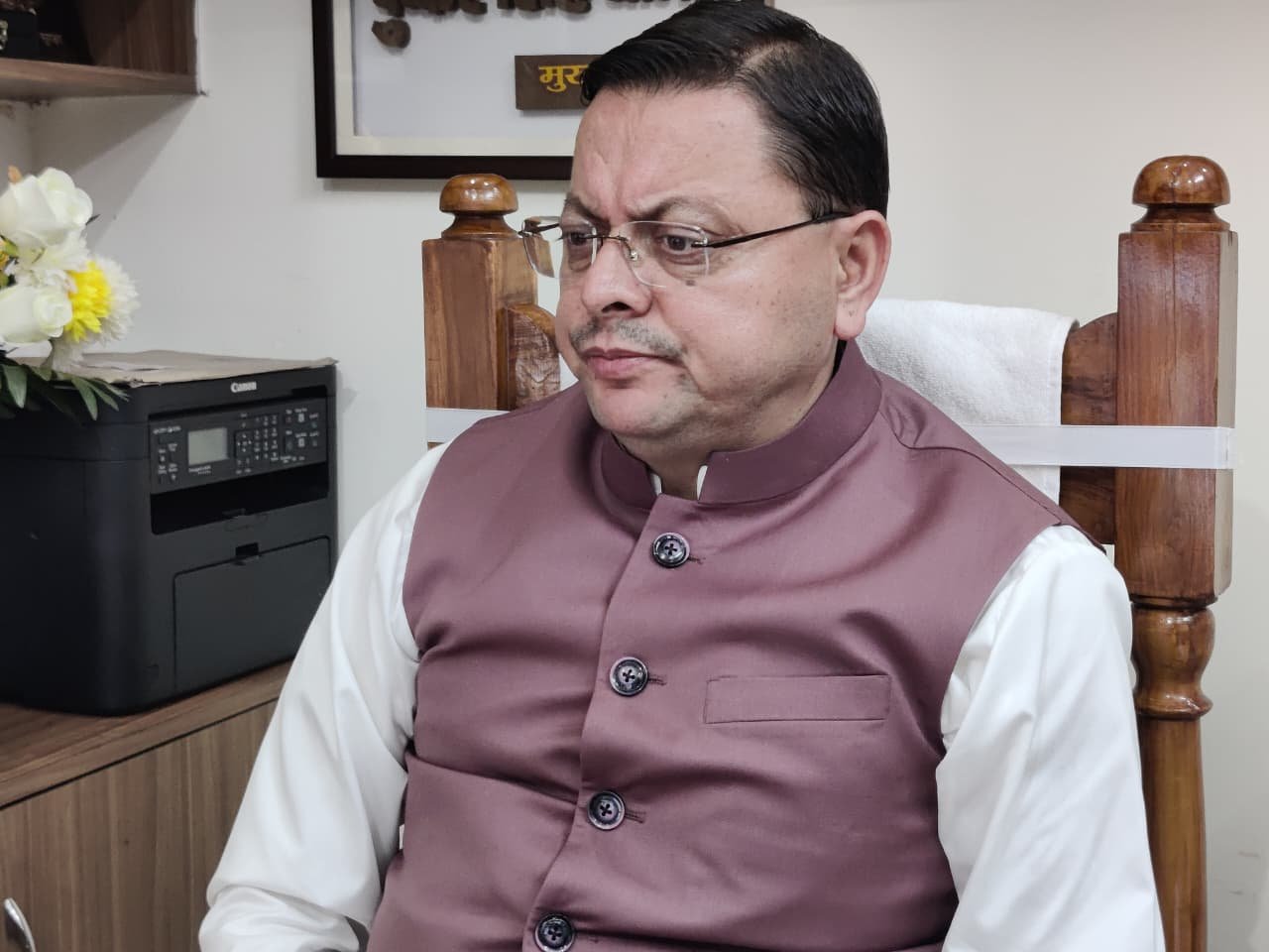 पिथौरागढ़ टनल में फंसे श्रमिकों की ज़िंदगी खतरे में, सीएम धामी ने दिया आपात रेस्क्यू का आदेश! पिथौरागढ़ टनल में फंसे श्रमिकों की ज़िंदगी खतरे में, सीएम धामी ने दिया आपात रेस्क्यू का आदेश!