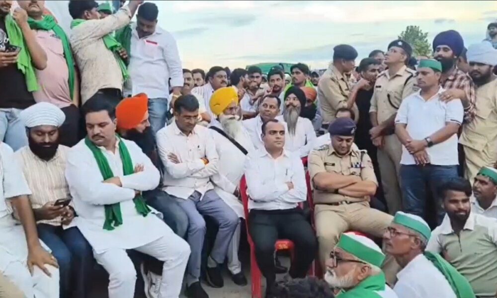 हरिद्वार बहादराबाद टोल प्लाजा पर किसानों का धरना पांच दिन बाद खत्म, मुख्यमंत्री और प्रशासन से मिले आश्वासन के बाद मानी बात