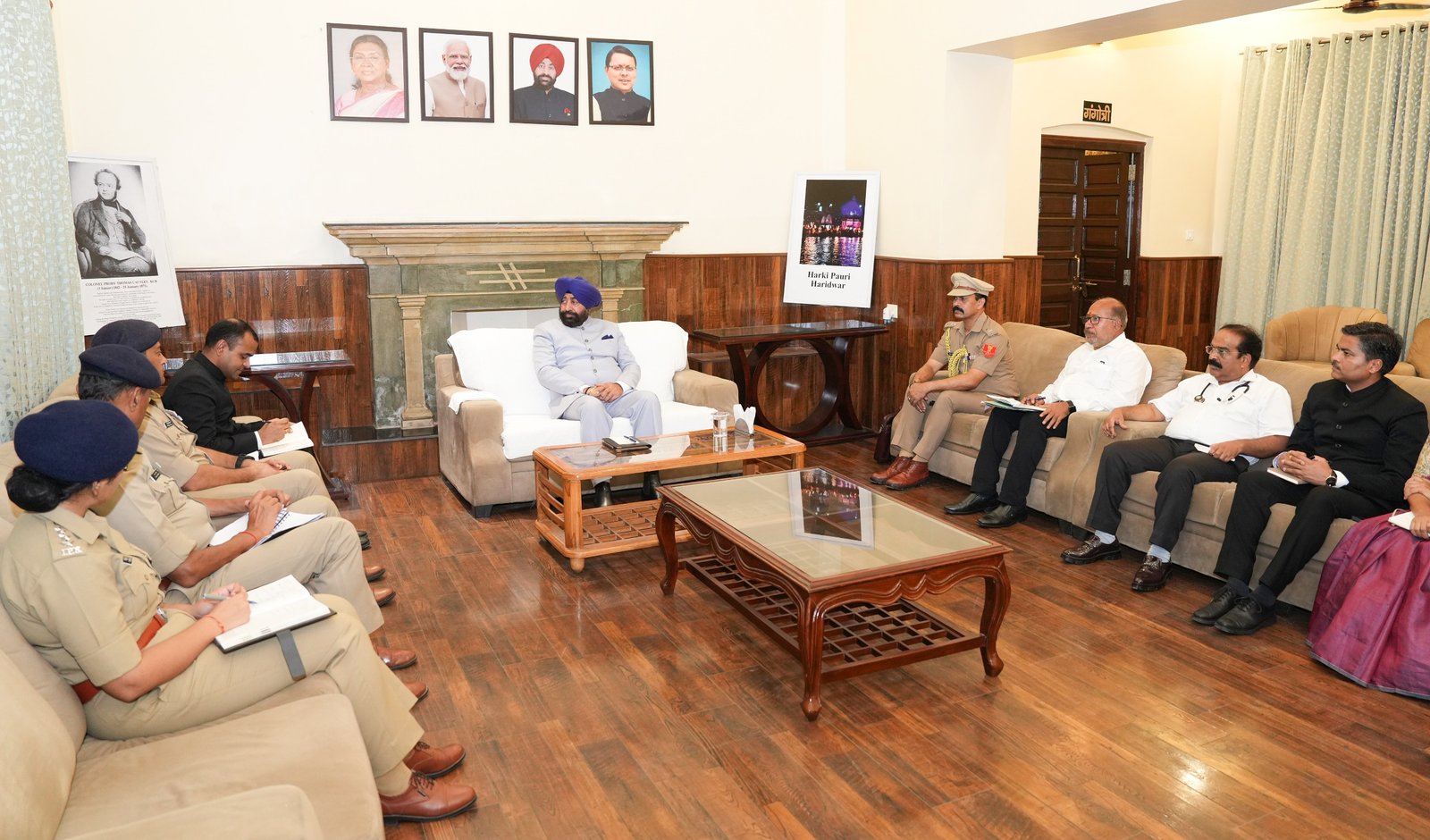 हरिद्वार भ्रमण पर राज्यपाल गुरमीत सिंह ने विकास कार्यों, कानून-व्यवस्था और कुंभ तैयारियों की ली समीक्षा