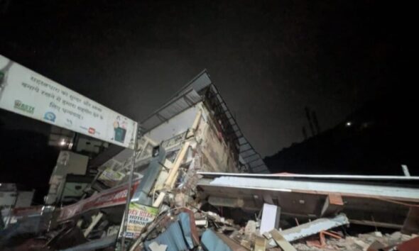 सहस्त्रधारा क्षेत्र के कारलीगाढ़ में बादल फटने की घटना, रातभर चला रेस्क्यू ऑपरेशन l
