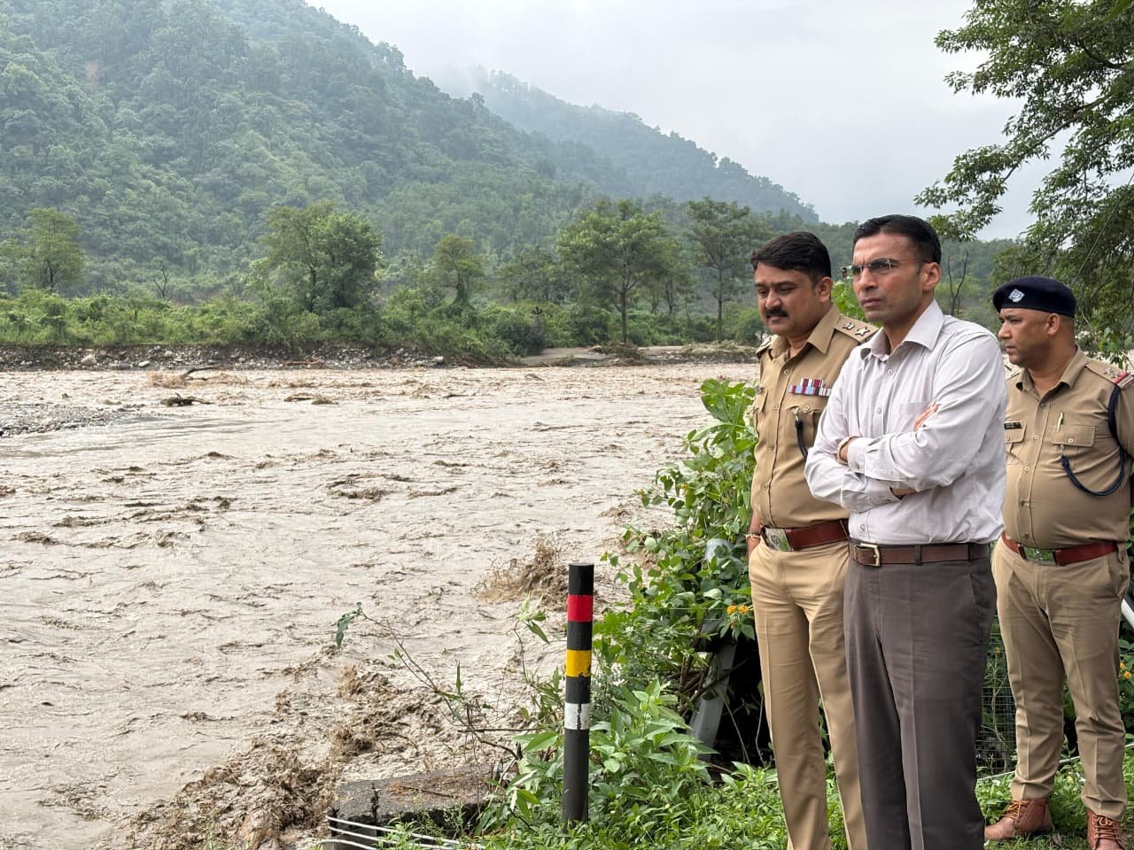 आज ट्रैवलिंग पर रोक, सभी को निशुल्क प्रवास की व्यवस्था l
