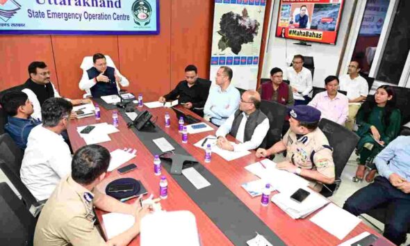 जब सब सो रहे थे, तब जाग रहे थे CM धामी….चमोली के लिए जारी किए तत्काल निर्देश