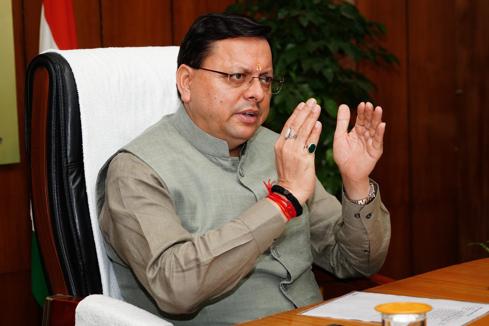 मुख्यमंत्री धामी से मिली केंद्रीय टीम, भूस्खलन और बाढ़ प्रभावित इलाकों में बेहतर प्रबंधन के लिए उठाए कदम l