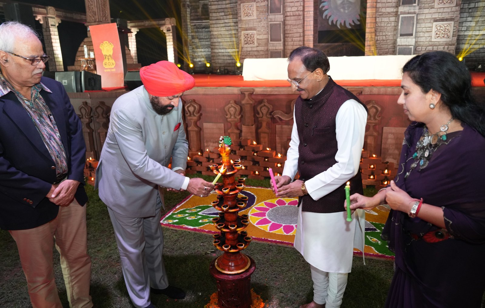 देहरादून में लोकसंस्कृति और वैश्विक सुरों का संगम