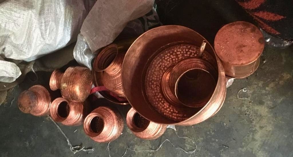 विरासत को संजोने वाला देहरादून का ताम्रशिल्प का कारीगर l