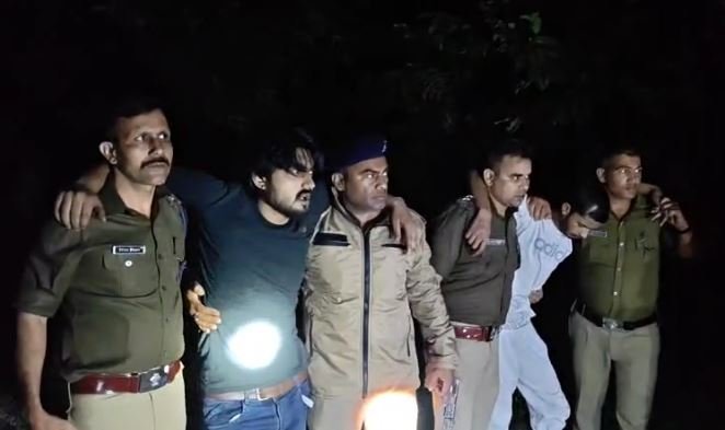 लालतप्पड़ में पुलिस-बदमाशों के बीच मुठभेड़, दो घायल, एक मौके से फरार