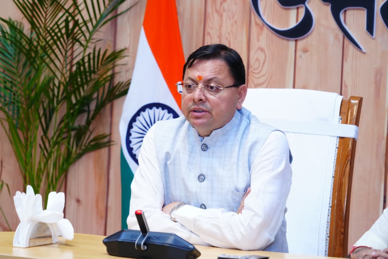 भाजपा जिला अध्यक्षों के साथ सीएम ने की बैठक, सभी से की जनता से संवाद बनाए रखने का आग्रह