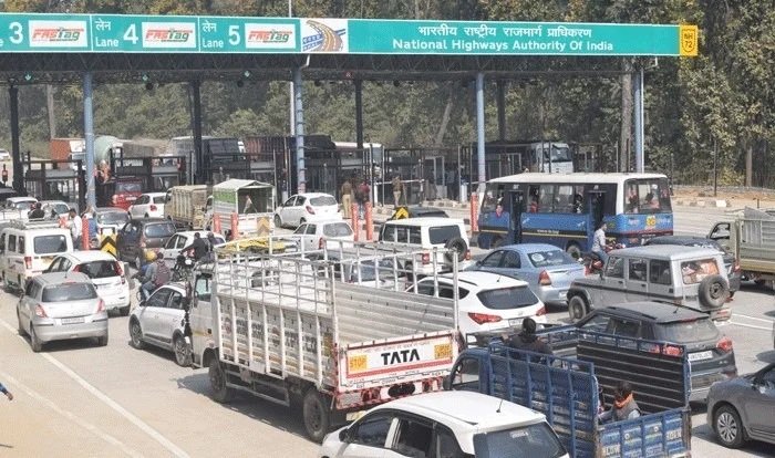 उत्तराखंड में दिसंबर से बाहरी वाहनों की एंट्री पर लगेगा टैक्स