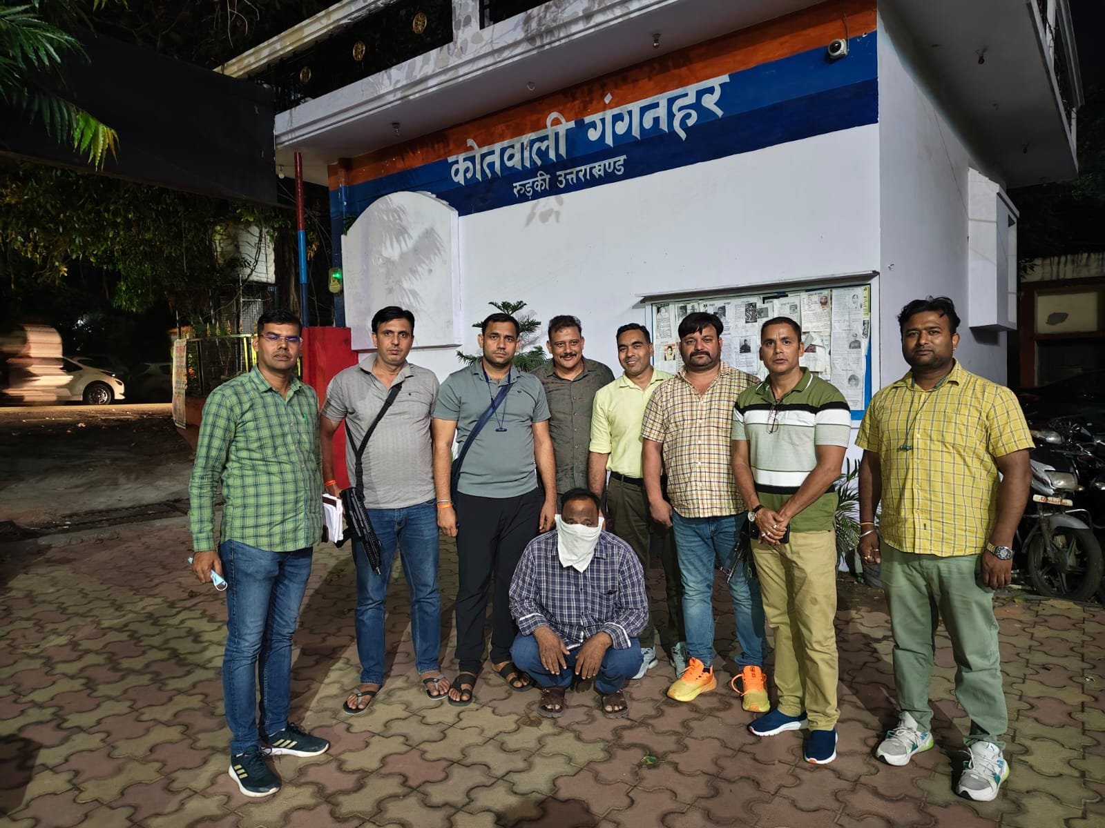 17 साल से फरार था मोबाइल चोर, जेल ब्रेक के बाद अब हुआ गिरफ्तार 17 साल से फरार था मोबाइल चोर, जेल ब्रेक के बाद अब हुआ गिरफ्तार