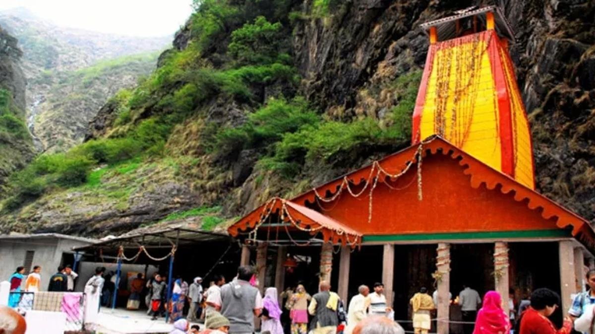 शीतकाल के लिए बंद हुए यमुनोत्री धाम के कपाट, अगले 6 महीने यहां होंगे दर्शन
