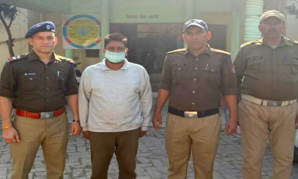 रूद्रपुर में साइबर ठग गिरफ्तार, विदेश में नौकरी लगाने के नाम पर करता था ठगी