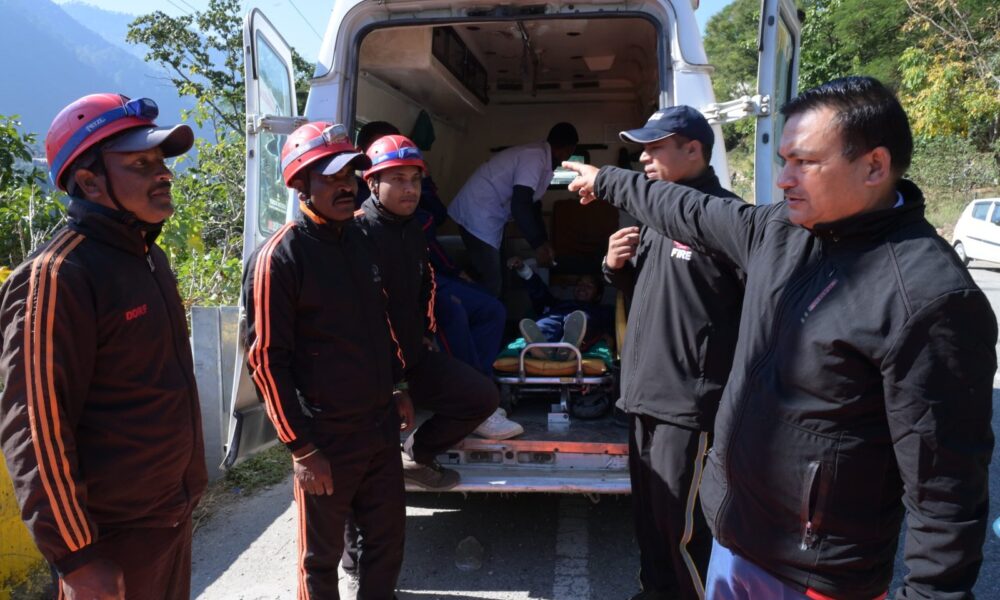 रुद्रप्रयाग में 6.7 तीव्रता के भूकंप से भारी नुकसान, सुमेरपुर रेलवे सुरंग में फंसे 40-50 श्रमिक