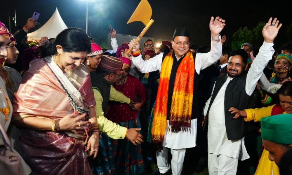 सांस्कृतिक पुनरुत्थान के केंद्र बने सीएम धामी, राज्य के लोकपर्वों को लगातार कर रहे हैं प्रोत्साहित