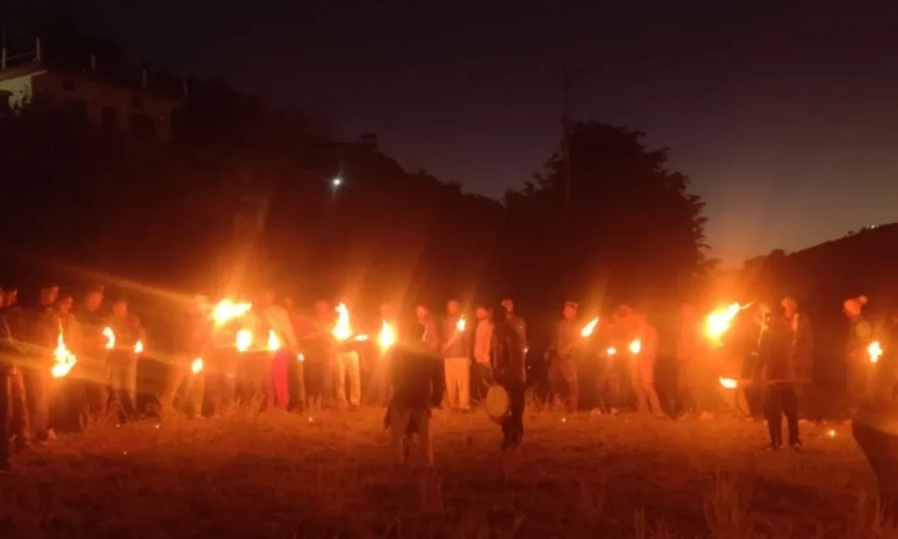 देहरादून जौनसार-बावर क्षेत्र में बूढ़ी दिवाली की धूम, होले (मशालों ) के साथ इको फ्रेंडली दिवाली