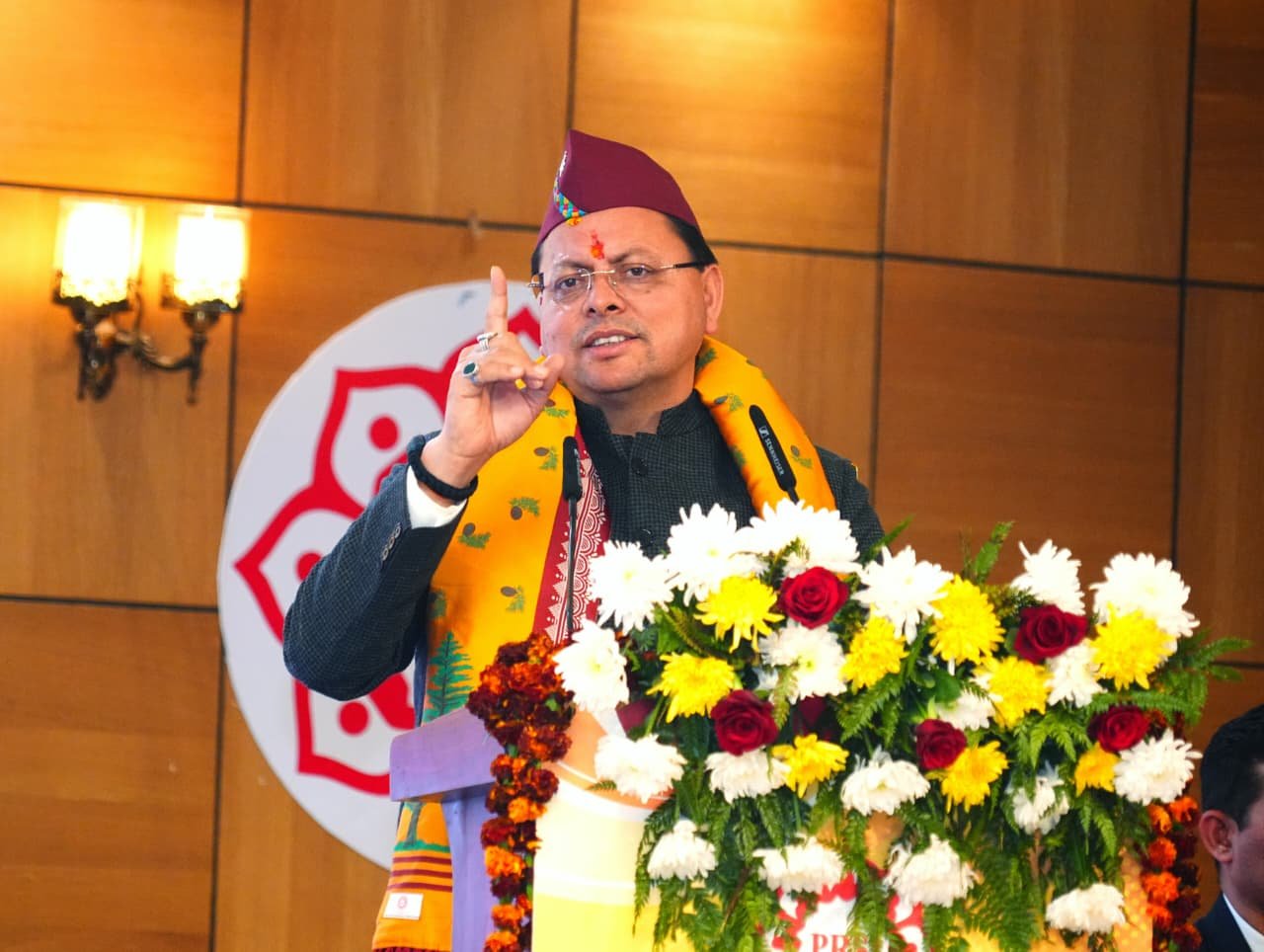 सरकार और जनता के बीच भरोसेमंद संवाद समय की सबसे बड़ी आवश्यकता: मुख्यमंत्री