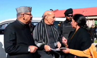 मंत्री गणेश जोशी ने रक्षा मंत्री राजनाथ सिंह को सौंपा ज्ञापन, की ये मांग