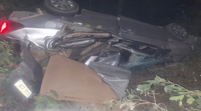 हरिद्वार में पेड़ से टकराई कार, हादसे में भाजपा नेता की मौके पर ही मौत