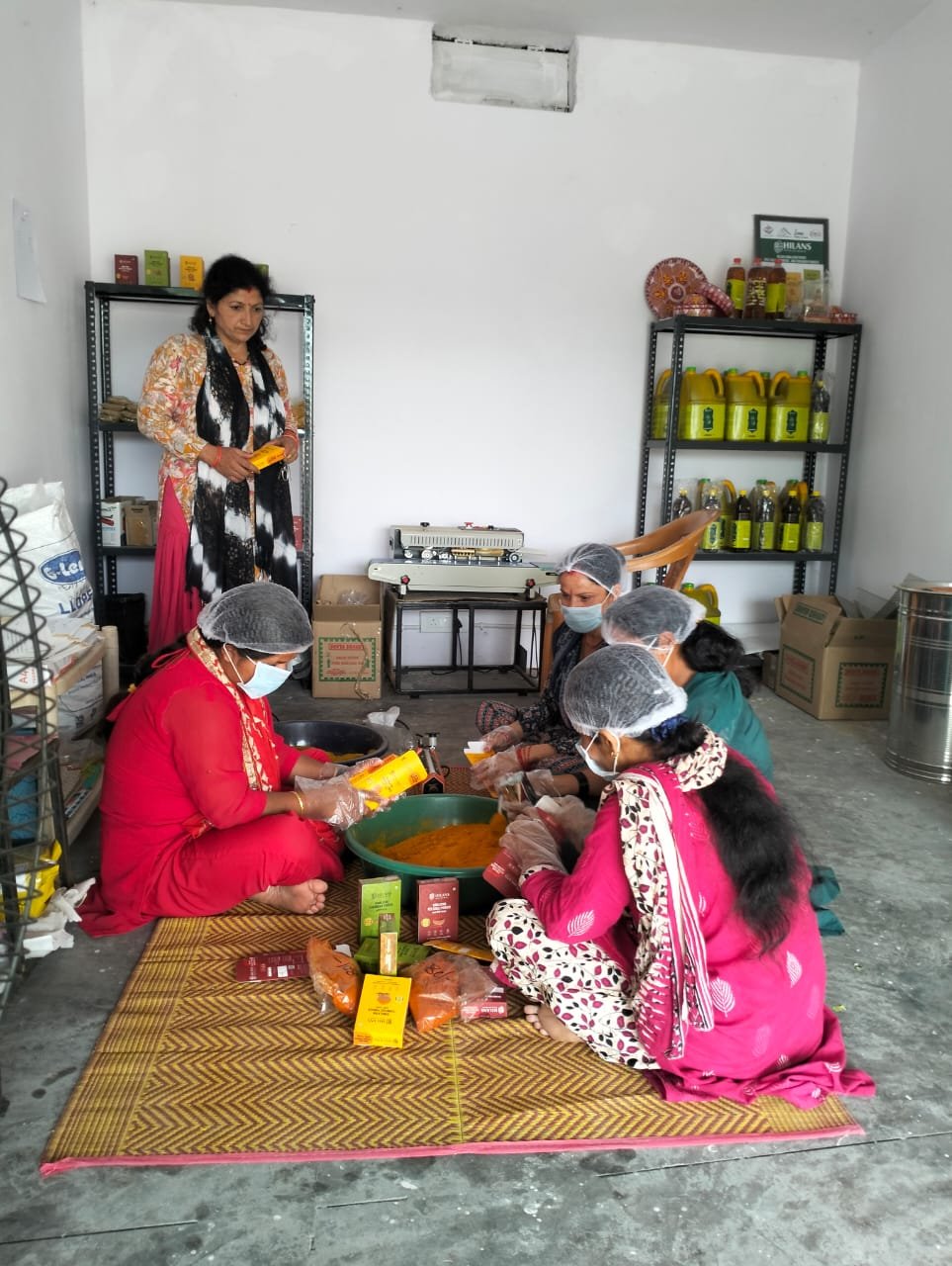 डोईवाला में रीप परियोजना की सफलताः मसाला यूनिट से महिलाओं को मिली बाजार में नई पहचान